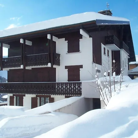 Avec Terrasse Et Garage Aux Gets - Fr-1-623-221 Apartment *